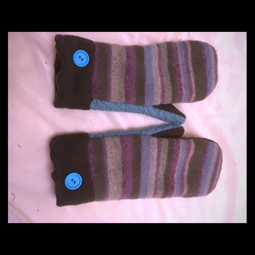 Pair of handmade mittens.